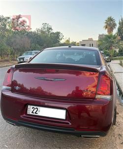 کرایسلەر 300